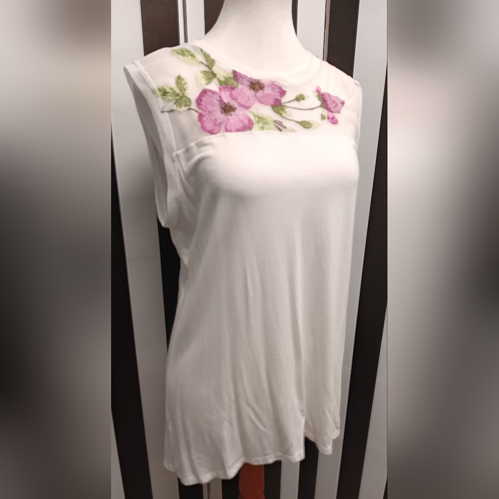 Pebble and stone tank top - Picture 10 of 13